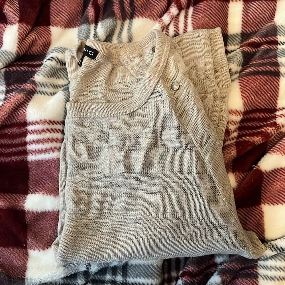 Fang shirt